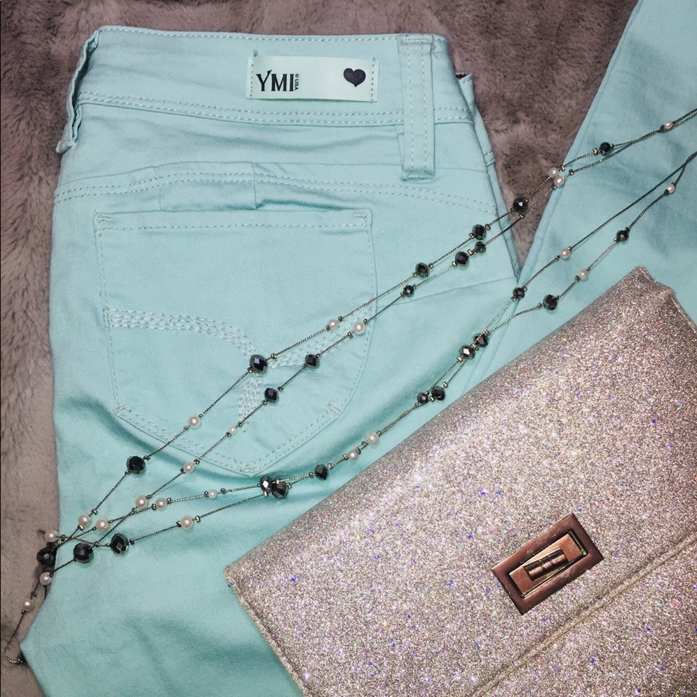 YMI Women’s Mint Blue Skinny Jeans - Mint